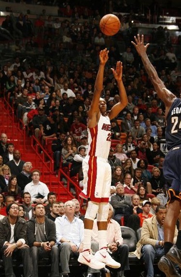 的组合动作 的组合动作