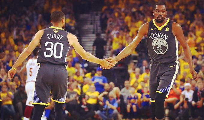 约老师早期视频，进NBA前该会的都会了，不知为啥顺位那么低？